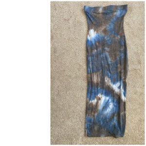 Strapless body con dress